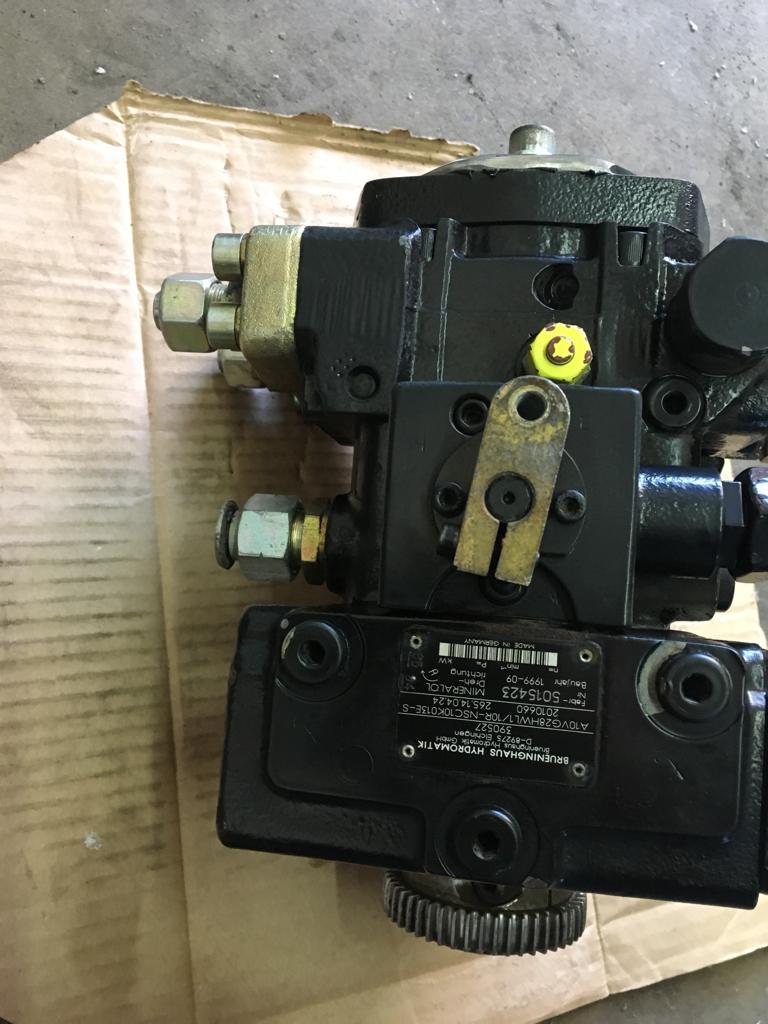 Ремонт гидронасоса Bomag 05800926